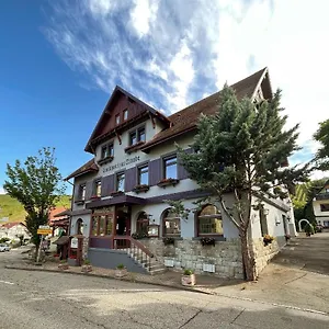 Traube 4*, Baden-Baden Alemanha