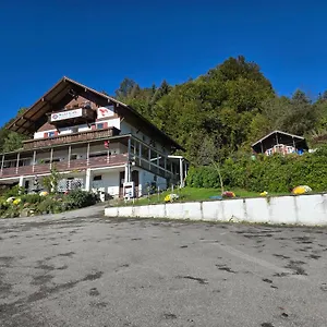 Penzion Wald Cafe, Simbach am Inn